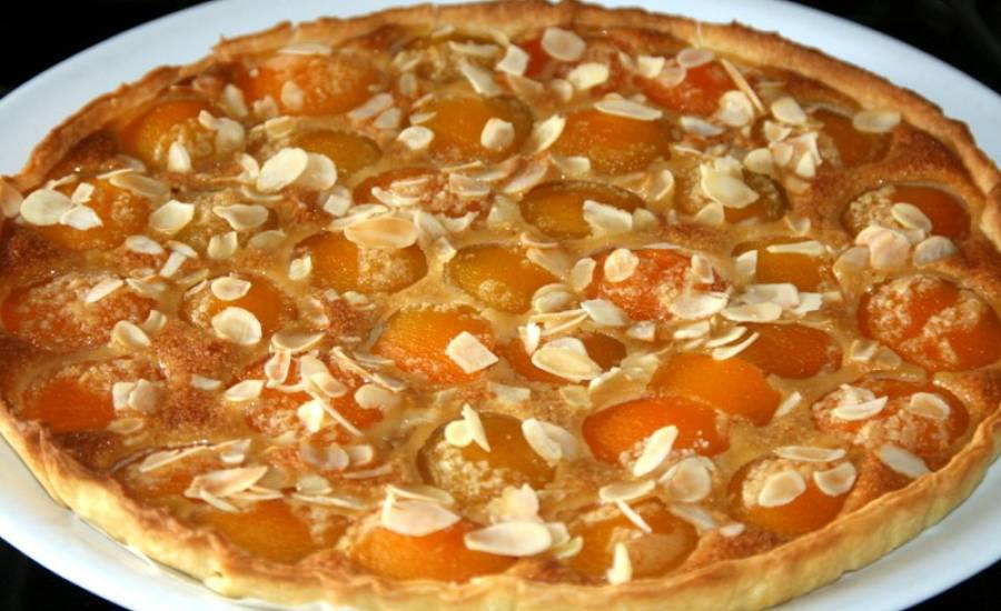 TounsiaNet : Tarte aux abricots et amandes