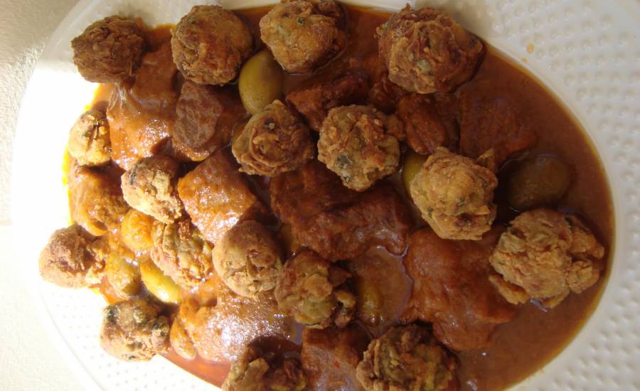 TounsiaNet : Marka aux olives farcies "market zitoun mahchi"