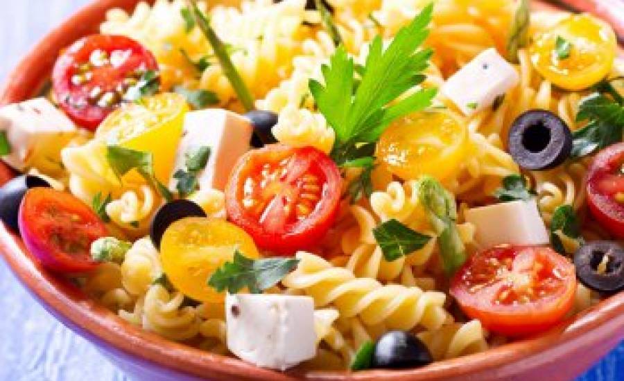 TounsiaNet : Salade de pâtes aux tomates cerises