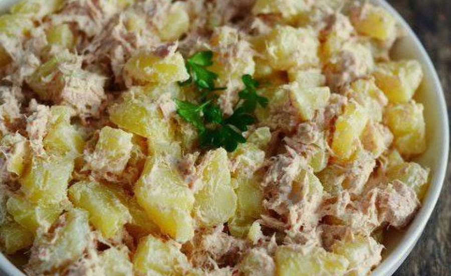 TounsiaNet : Pommes de terre au thon