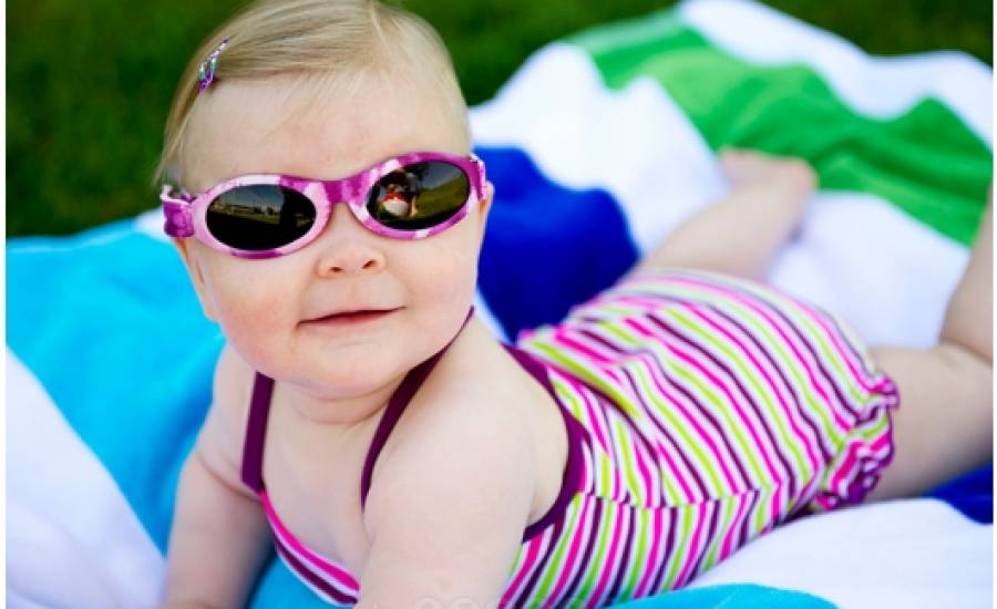 TounsiaNet : Prévenir et soigner les coups de soleil de bébé
